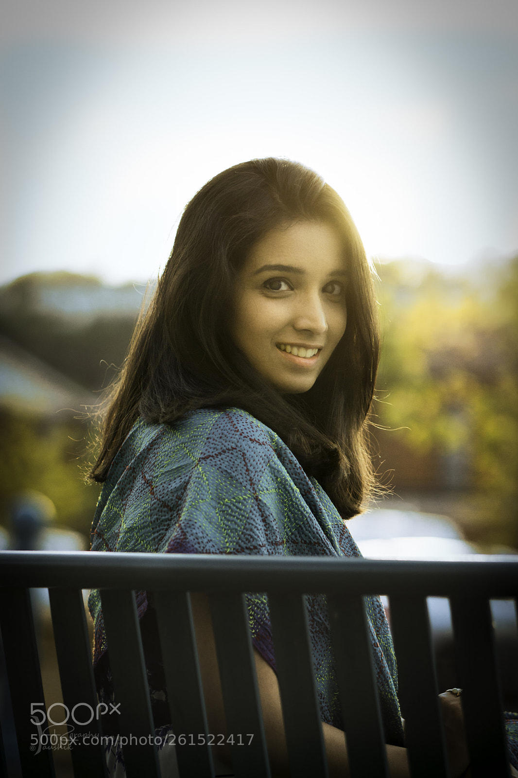 Sony a6000 sample photo. Illuminated photography