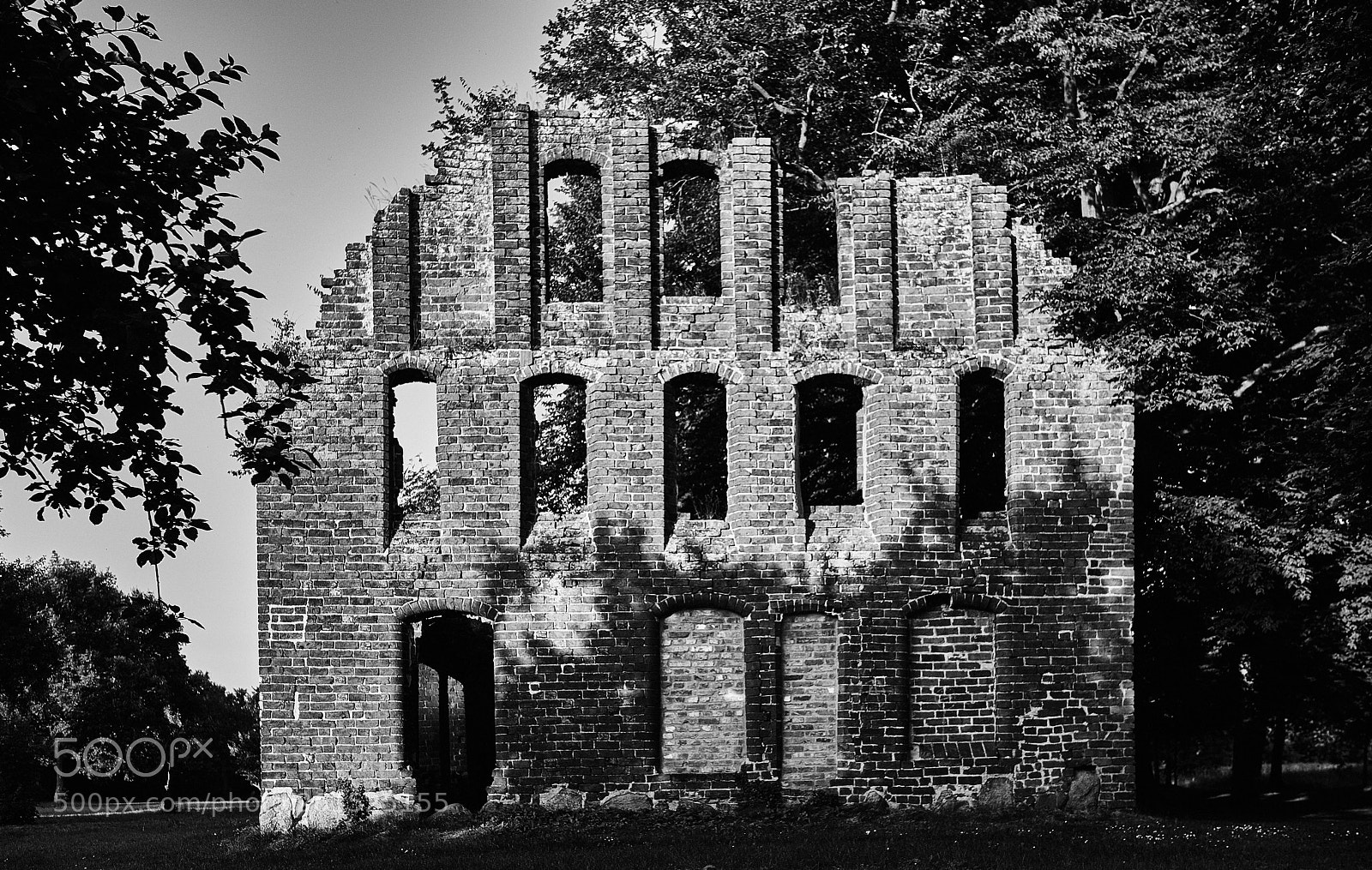 Sony a7R II sample photo. Last wall photography