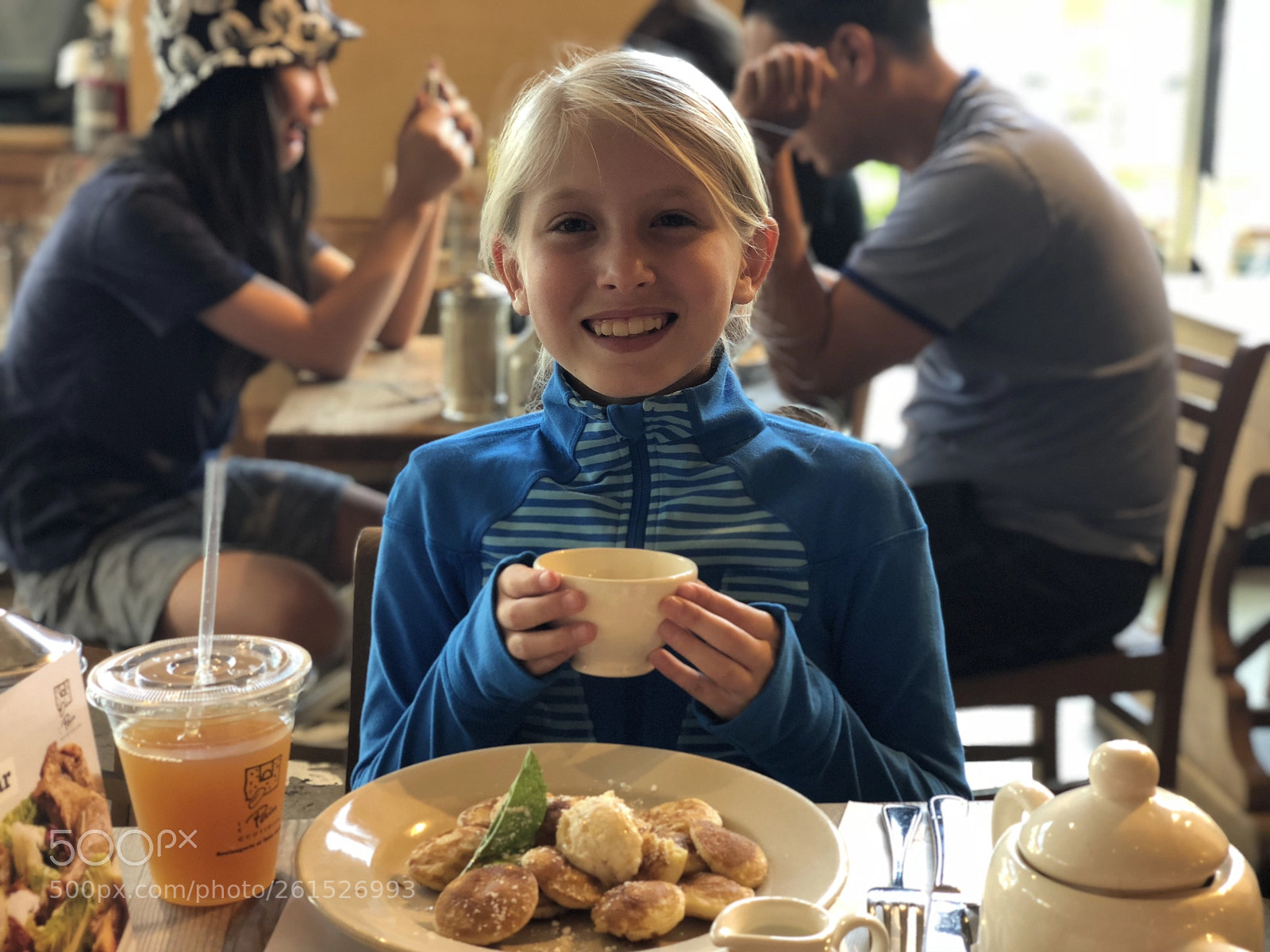 Apple iPhone X sample photo. Breakfast at le pain photography
