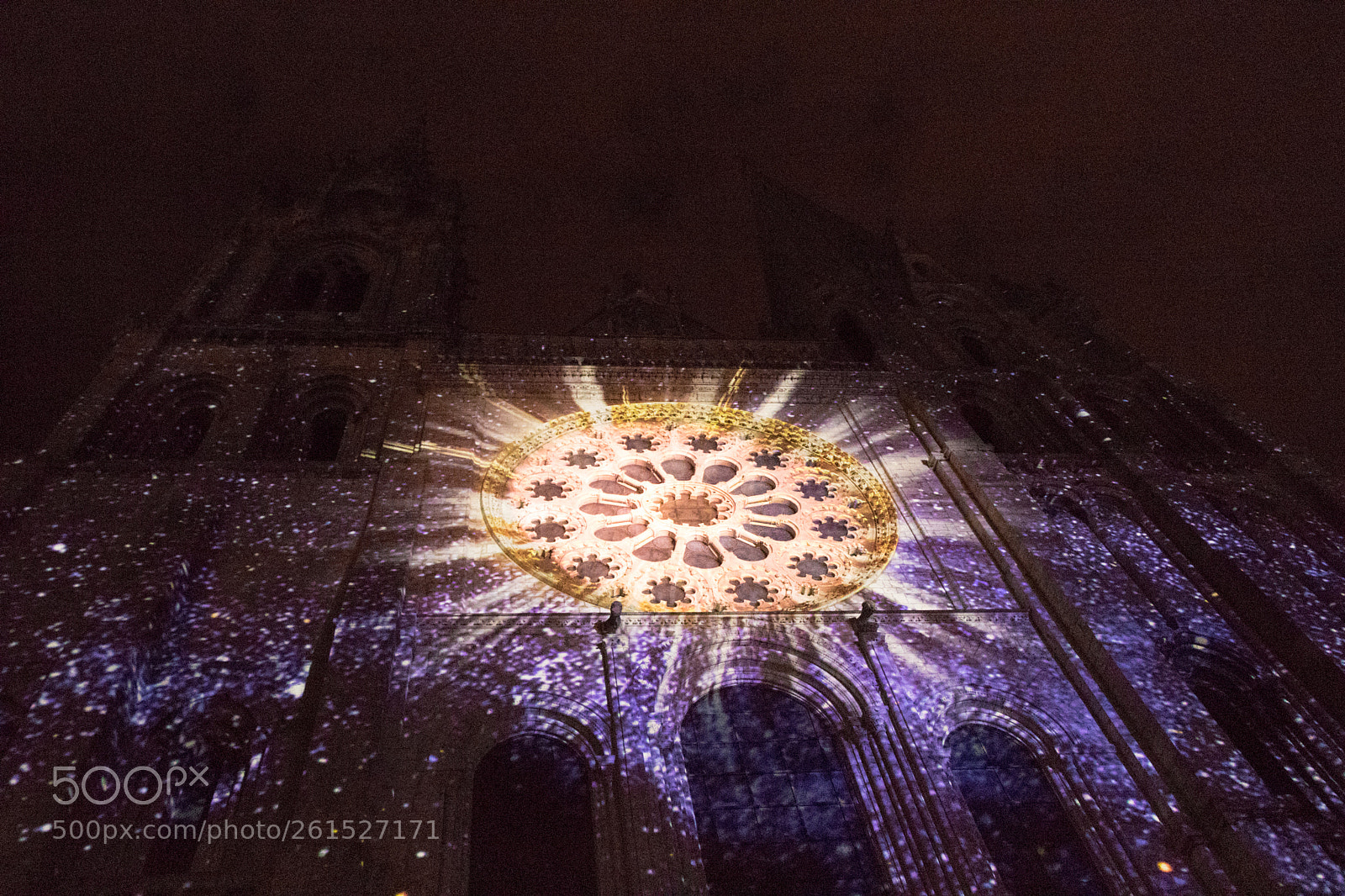 Canon EOS 750D (EOS Rebel T6i / EOS Kiss X8i) sample photo. Chartres en lumière photography