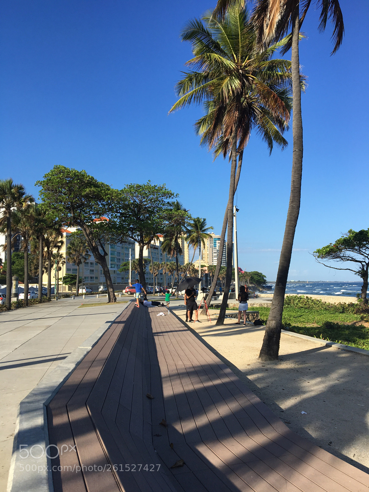 Apple iPhone 6s sample photo. Vida en el malec photography