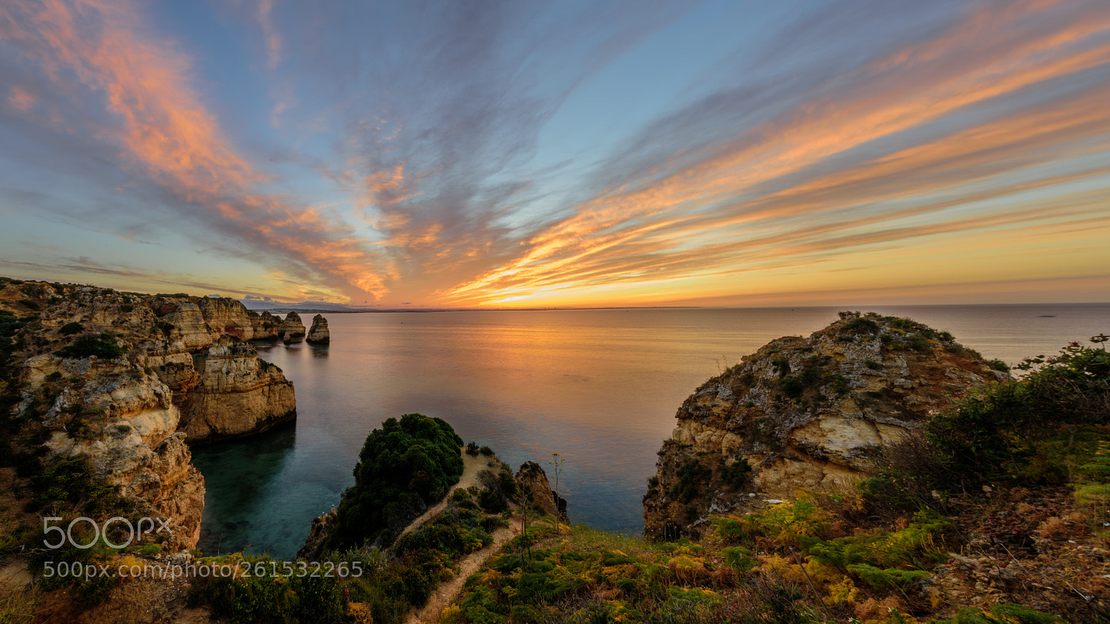 Nikon D810 sample photo. Dawn at ponta da photography