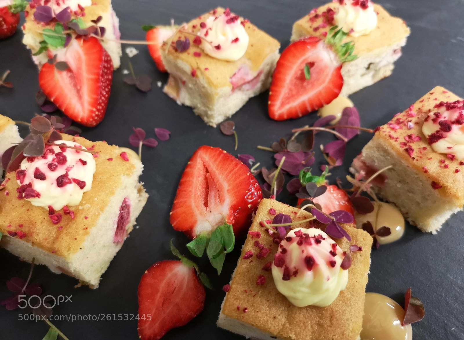 HUAWEI CLT-L29 sample photo. Strawberry sweets photography