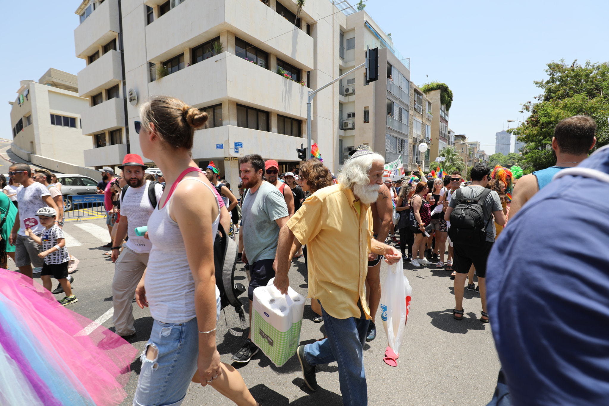 Canon EF 16-35mm F4L IS USM sample photo. Tel aviv pride parade 2018 photography
