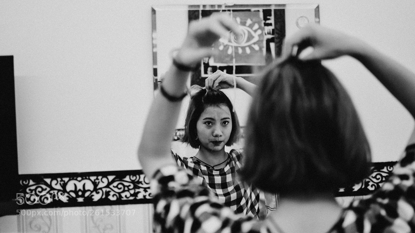 Nikon D3300 sample photo. Girl looking in the photography