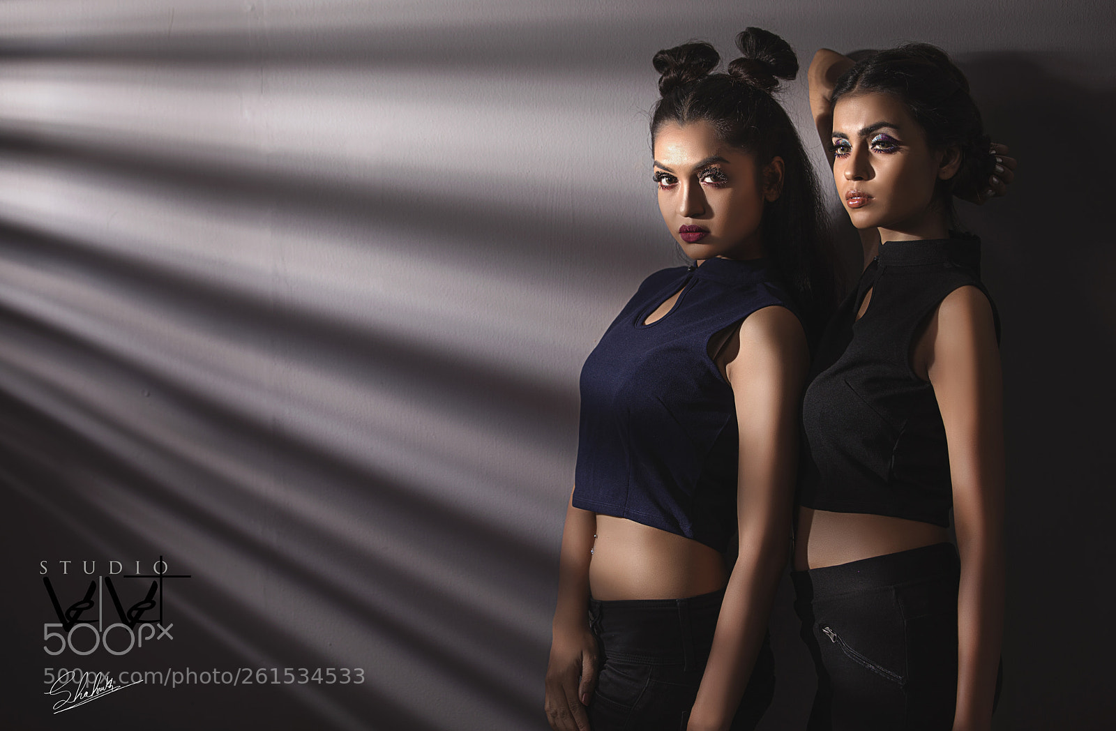 Canon EOS 5D Mark IV sample photo. Studio velvet © photography