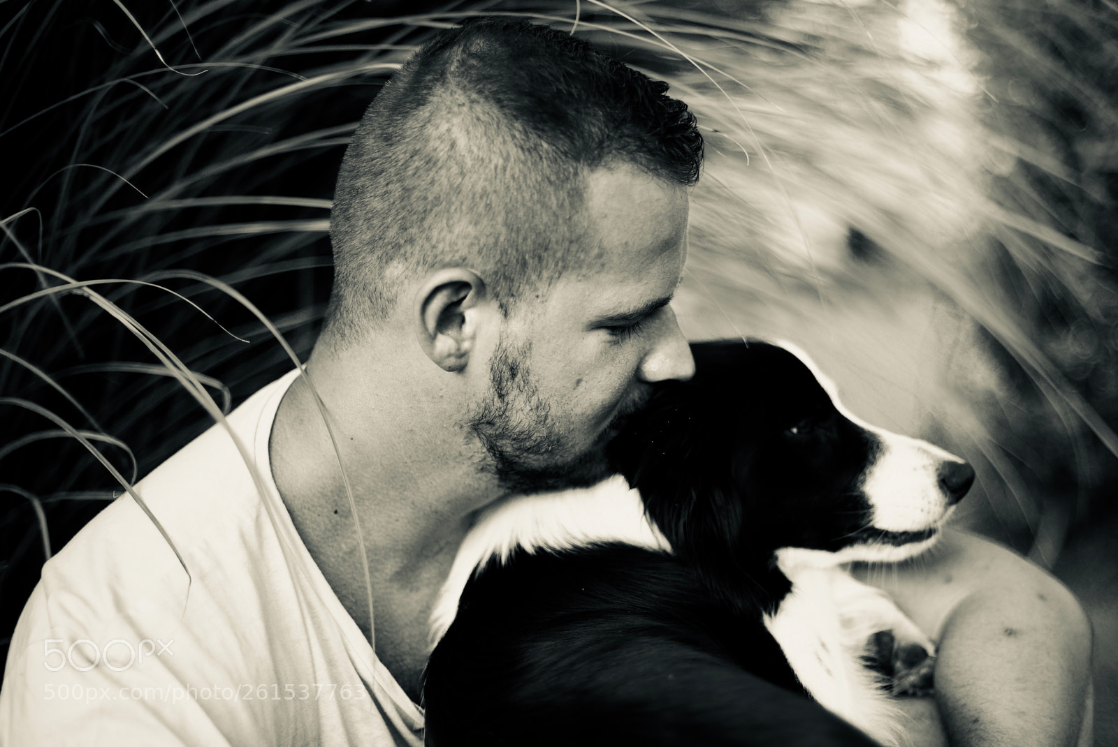 Canon EOS 5D Mark IV sample photo. Man and dog photography