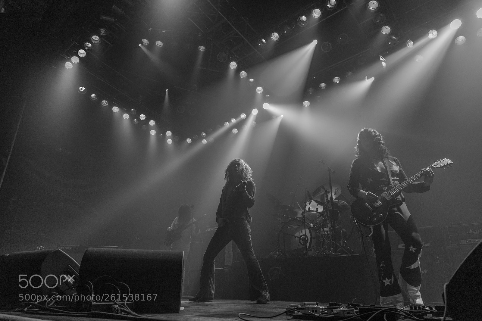 Canon EOS 5D Mark IV sample photo. Led zepplin 2 photography