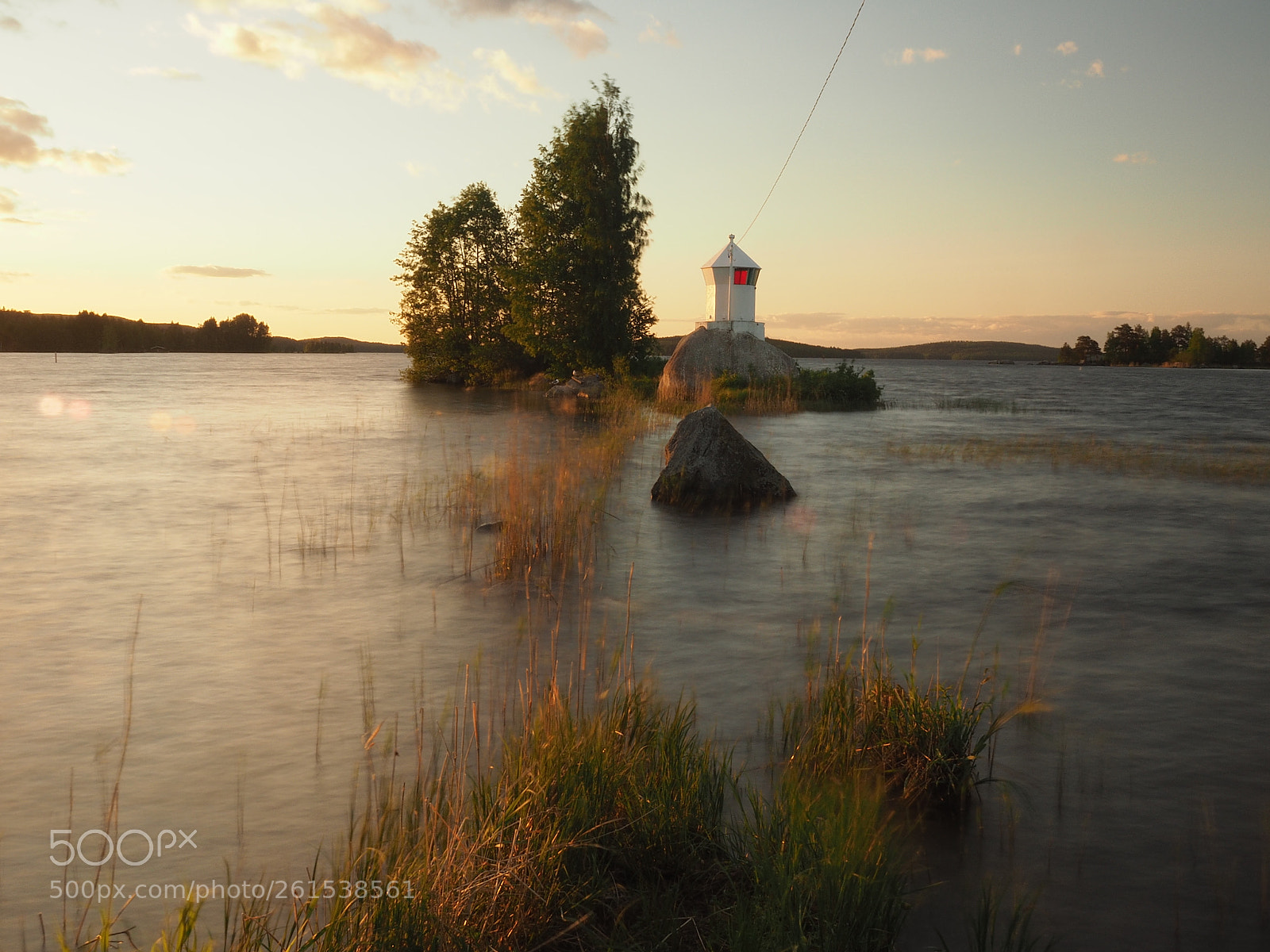 Olympus OM-D E-M5 II sample photo. Sector light on haikka photography