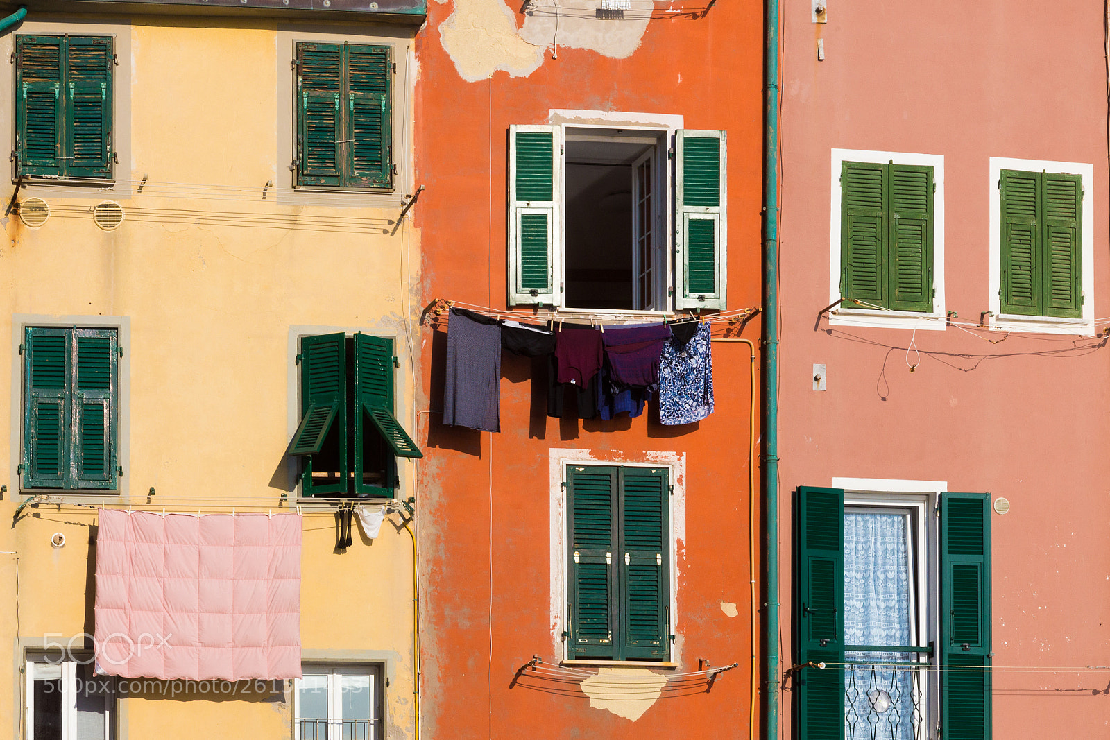 Canon EOS 6D sample photo. Riomaggiore life style photography
