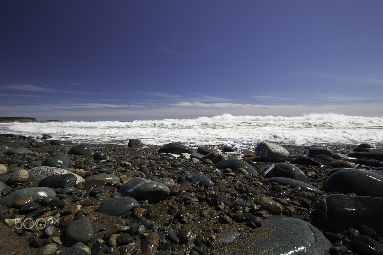 Canon EOS 750D (EOS Rebel T6i / EOS Kiss X8i) sample photo. Rocky beach photography