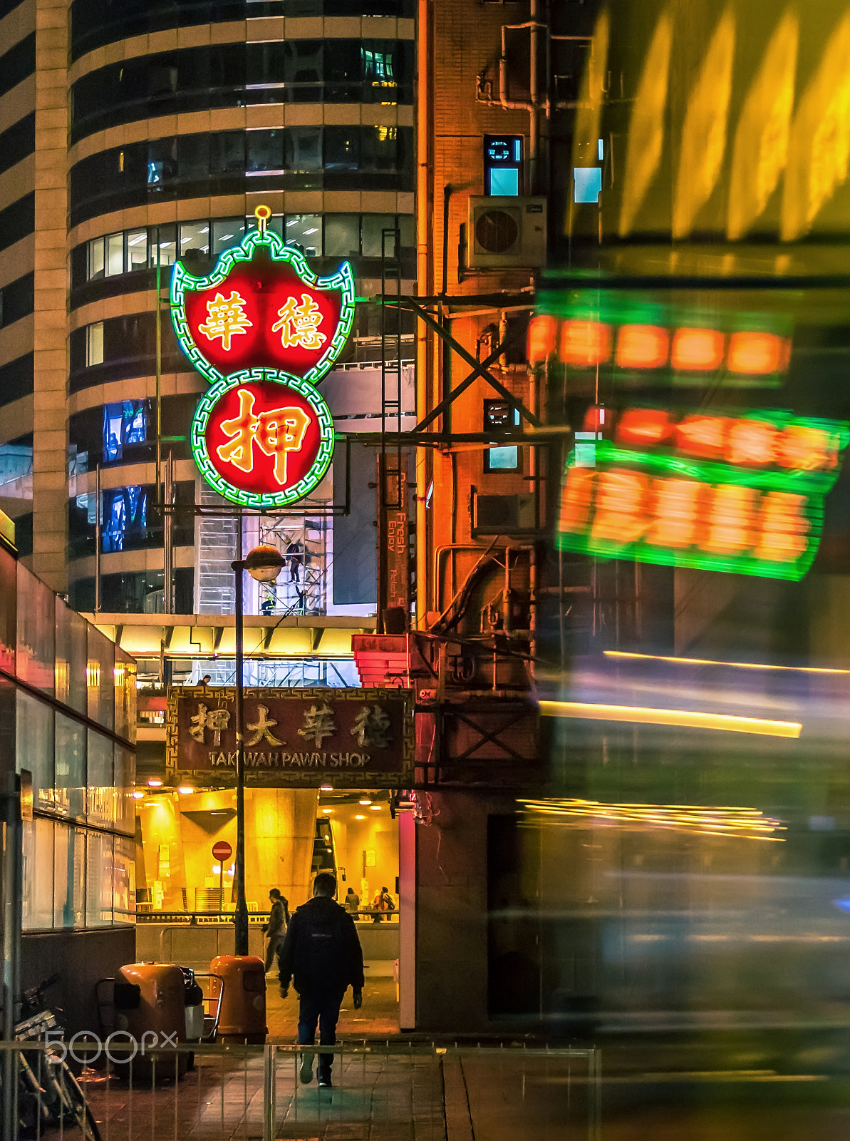 Canon EOS 760D (EOS Rebel T6s / EOS 8000D) sample photo. Motion blur under neon lights at night, hong kong photography