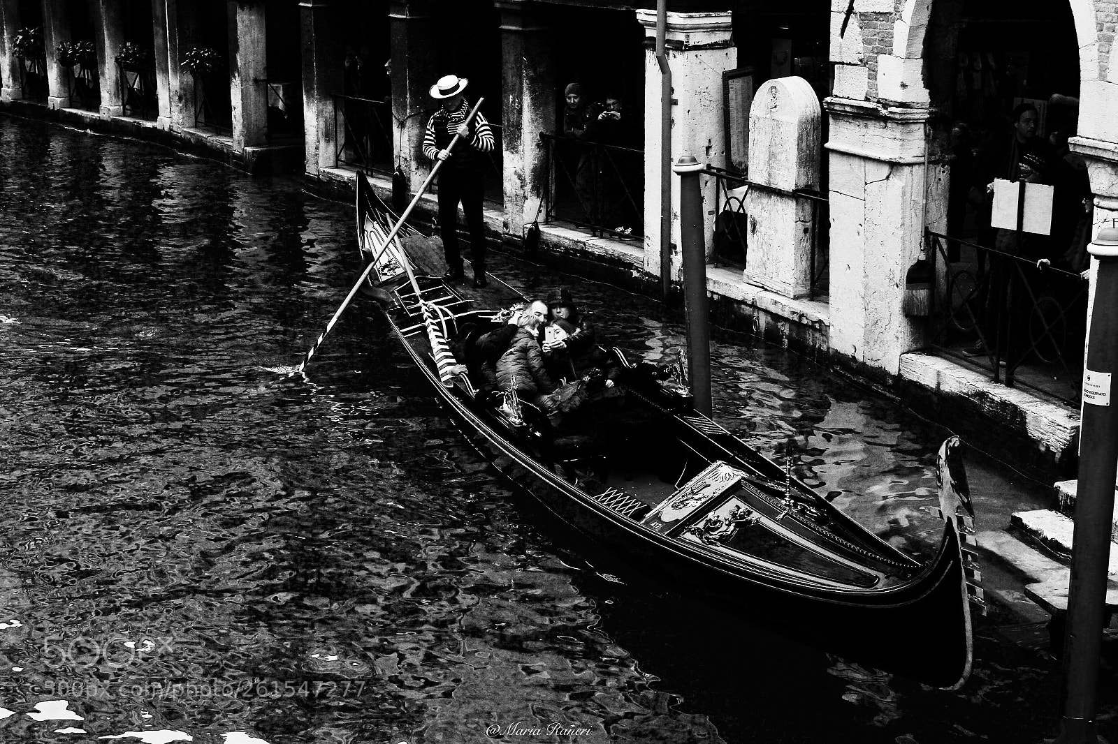 Canon EOS 60D sample photo. Selfie in gondola photography