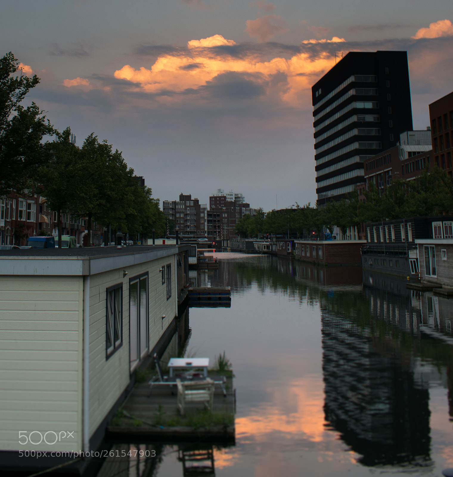Nikon D3300 sample photo. Zwarte doos photography