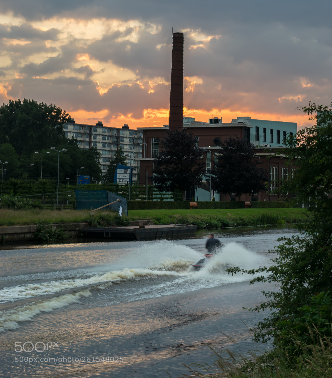Nikon D3300 sample photo. Zonsondergang + fabriekq photography