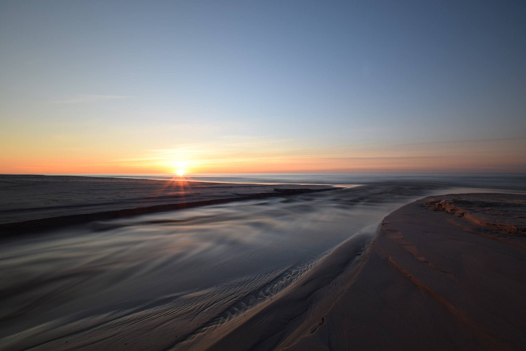 Sigma 10-20mm F3.5 EX DC HSM sample photo. Sunset in baltic sea. photography