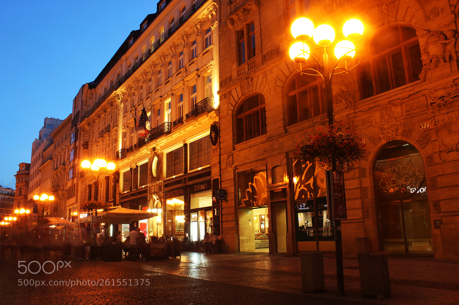 Canon EOS 600D (Rebel EOS T3i / EOS Kiss X5) sample photo. Prague cafes photography