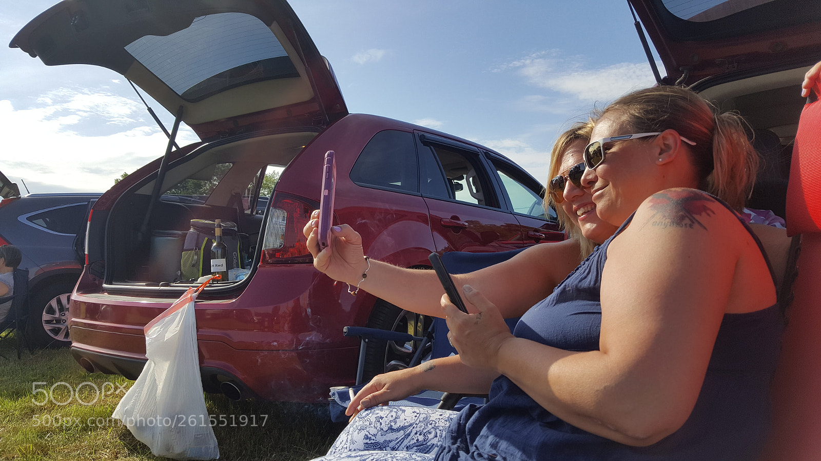 Samsung Galaxy Note5 sample photo. Pre-concert photography