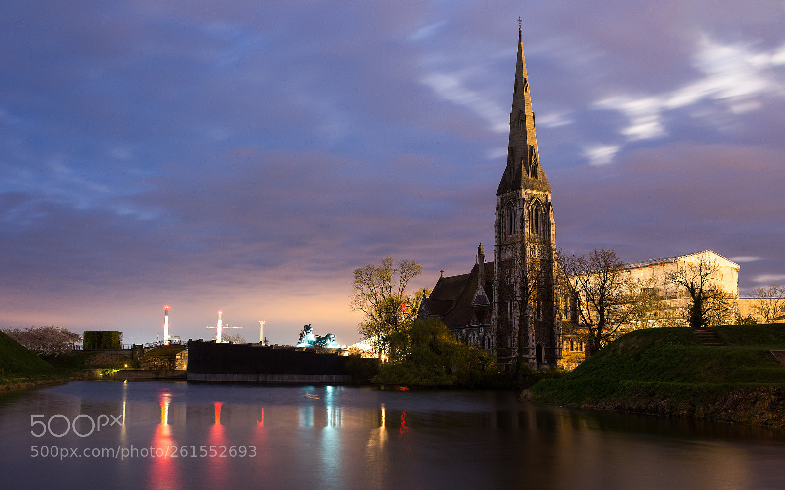 Canon EOS 6D sample photo. Night photography