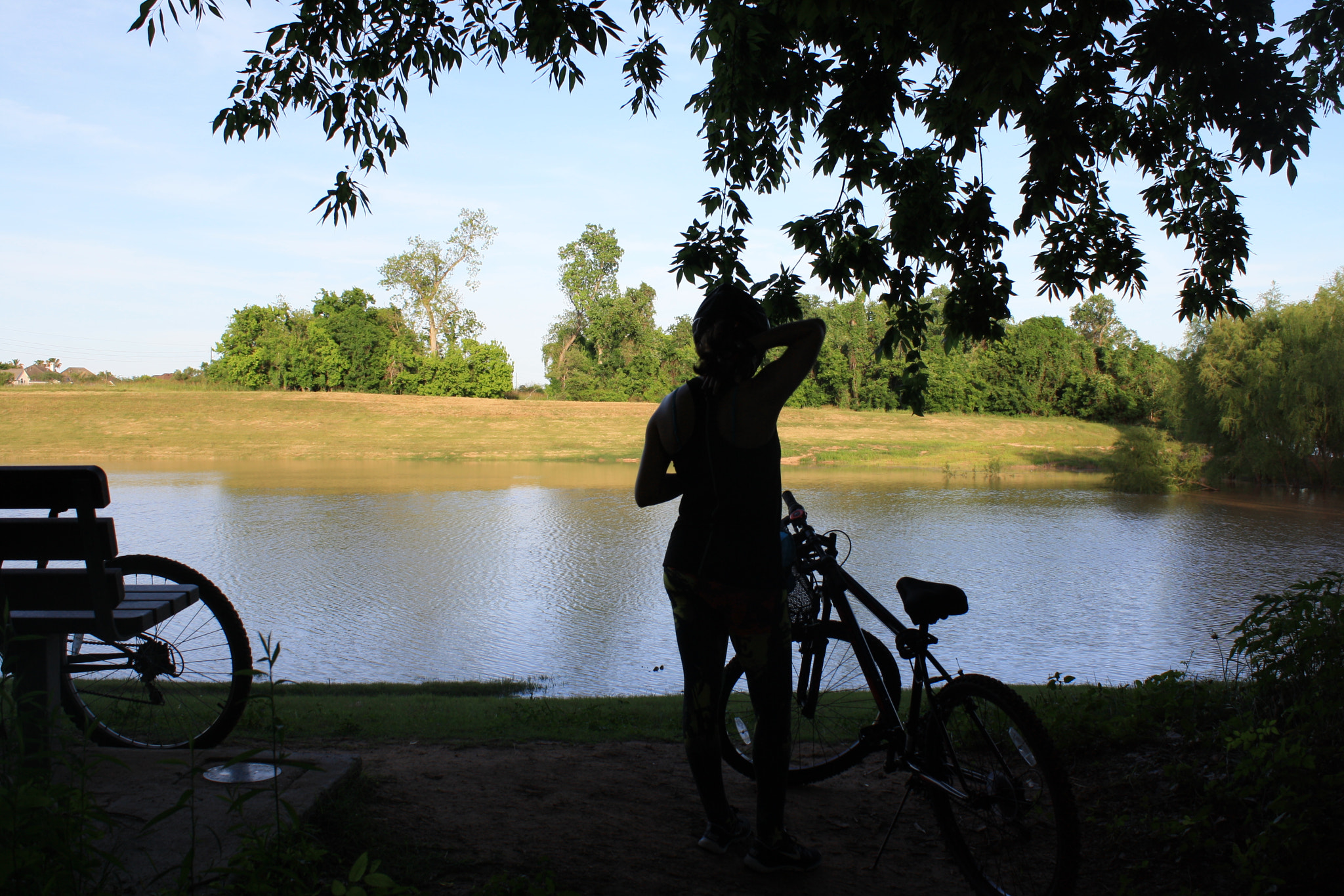 Canon EOS 1000D (EOS Digital Rebel XS / EOS Kiss F) sample photo. Bike rider photography