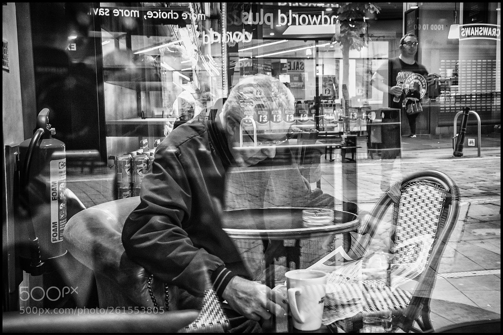 Fujifilm X-T1 sample photo. Not a care with photography
