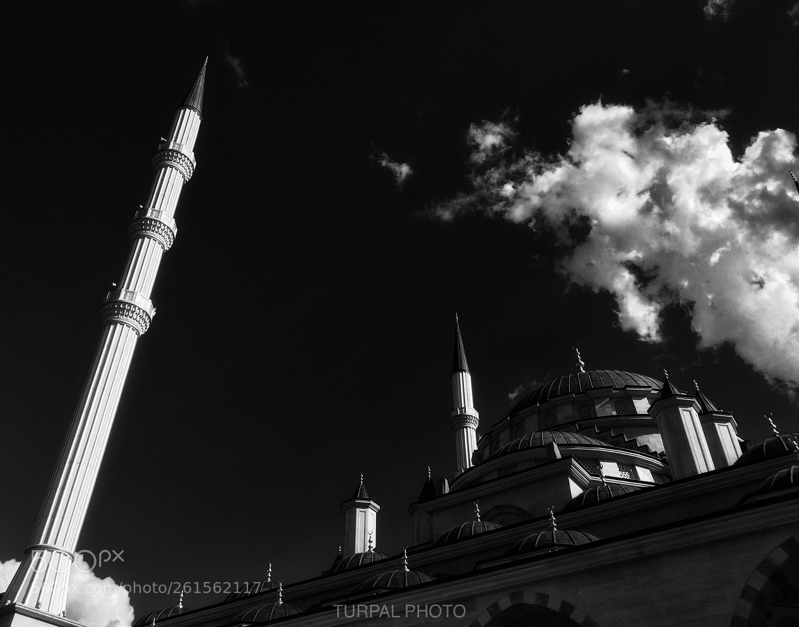 Apple iPhone 5s sample photo. Mosque  photography