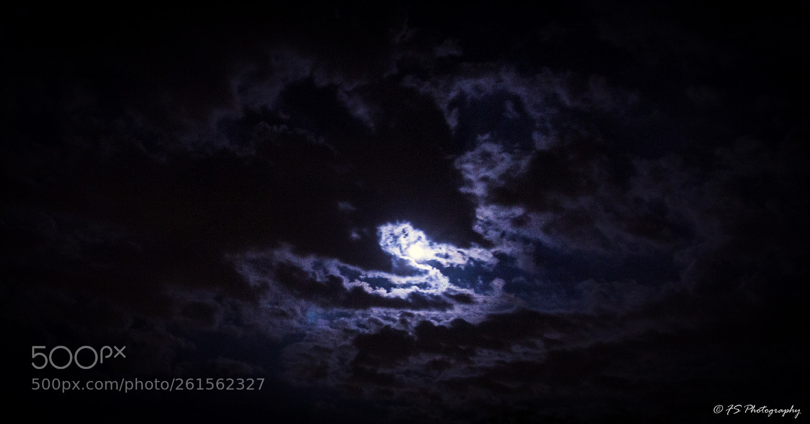 Canon EOS 1100D (EOS Rebel T3 / EOS Kiss X50) sample photo. Hiding moon photography