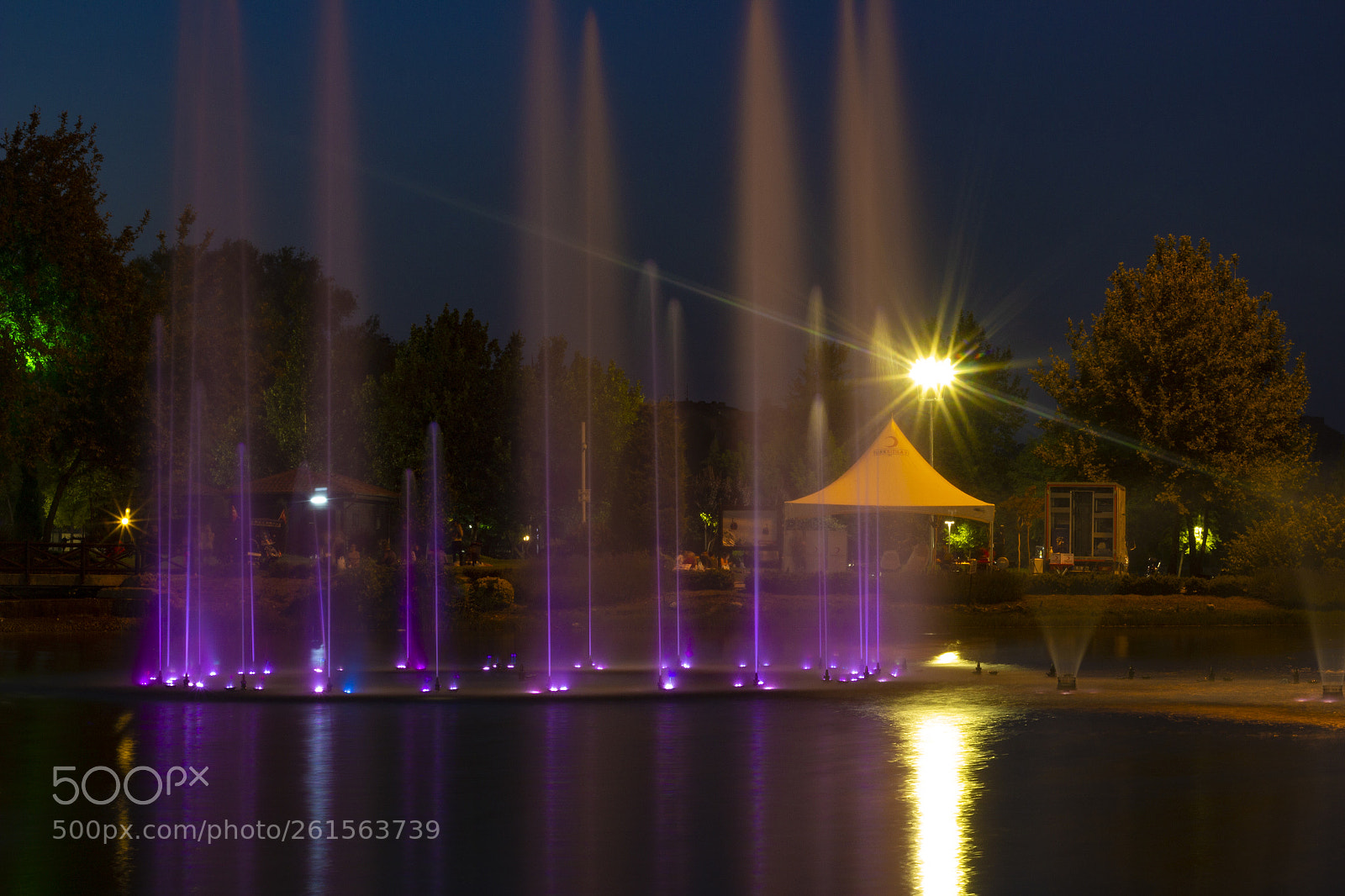 Canon EOS 600D (Rebel EOS T3i / EOS Kiss X5) sample photo. Long exposure photography