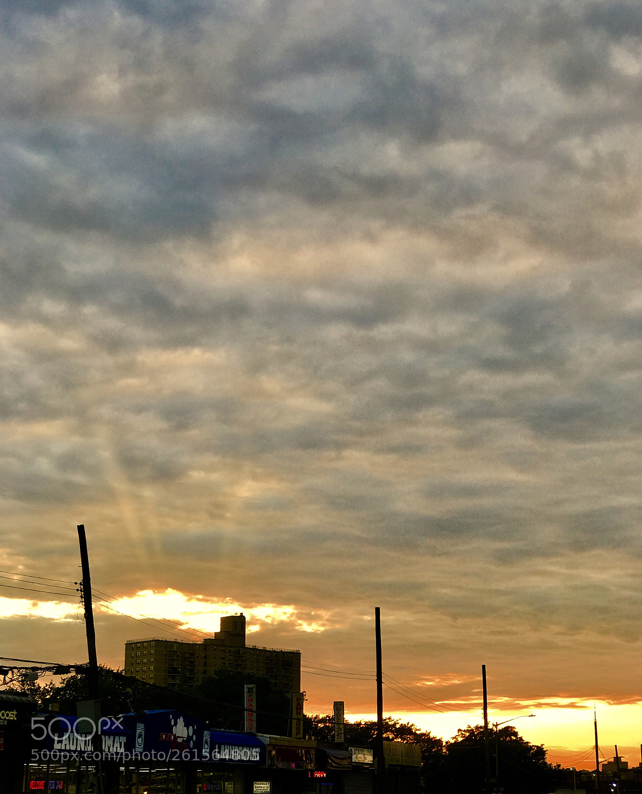 Apple iPhone 7 Plus sample photo. Urban sunset  photography