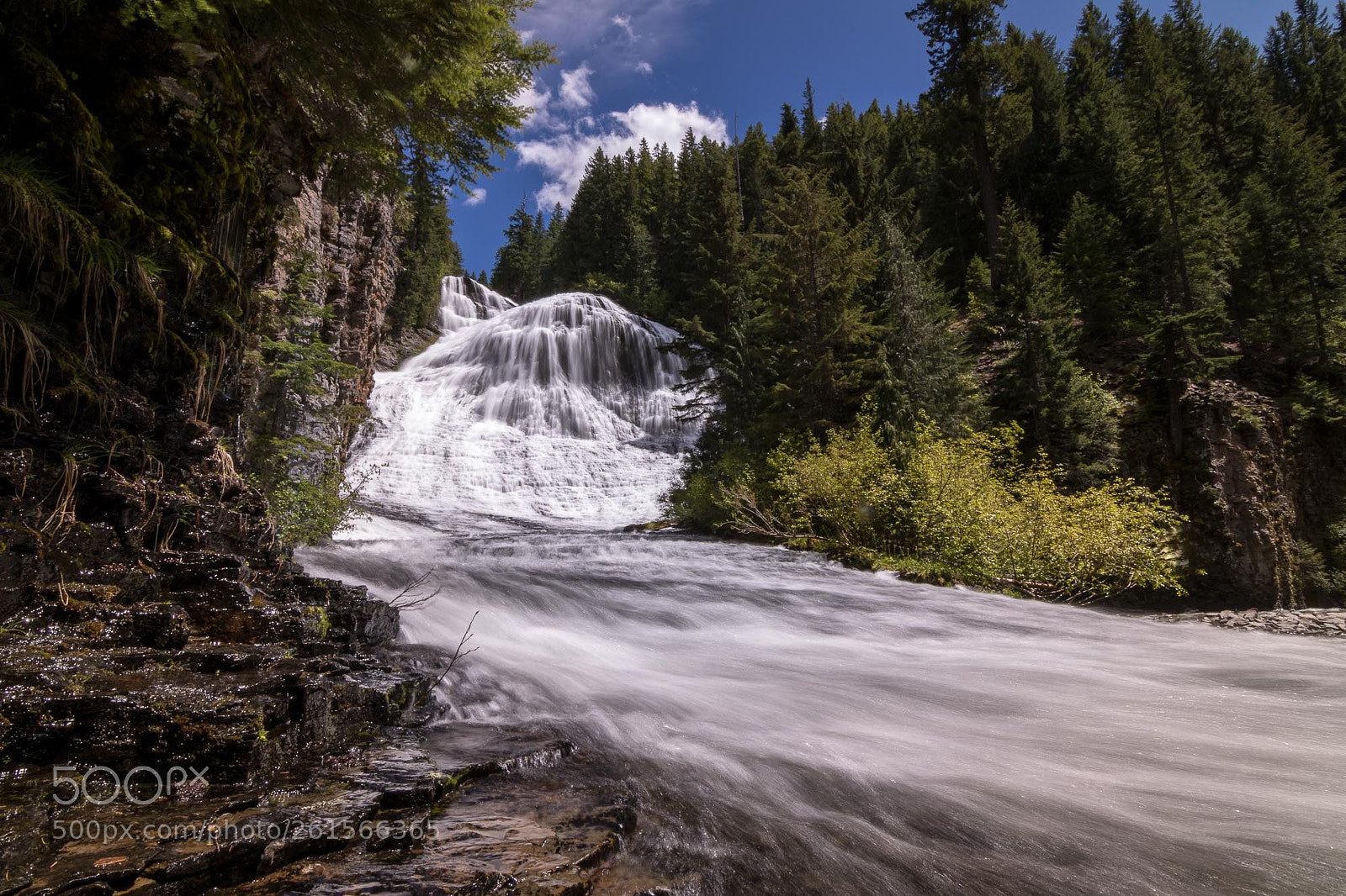 Canon EOS 7D Mark II sample photo. Walupt falls photography