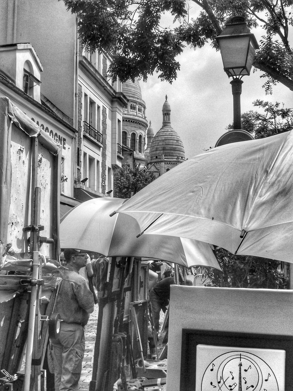 Olympus FE-120,X-700 sample photo. Montmartre photography