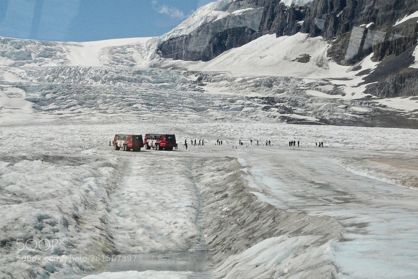 Panasonic DMC-FZ18 sample photo. Walking on glacier ice photography