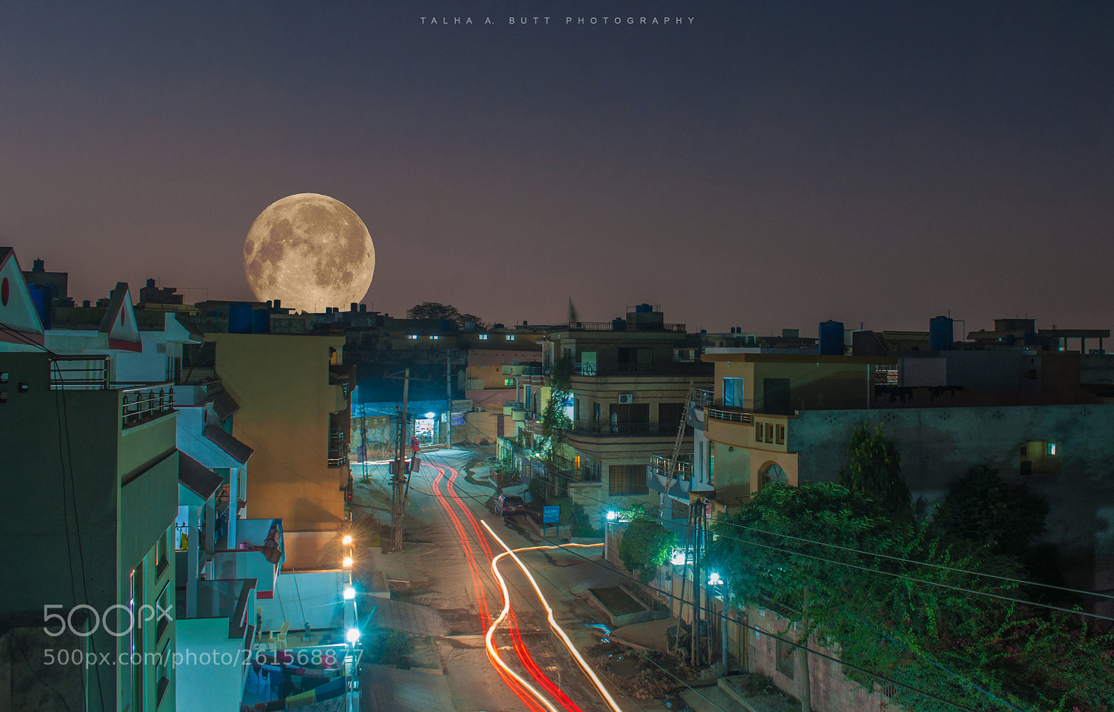 Nikon D5000 sample photo. Road to moon photography