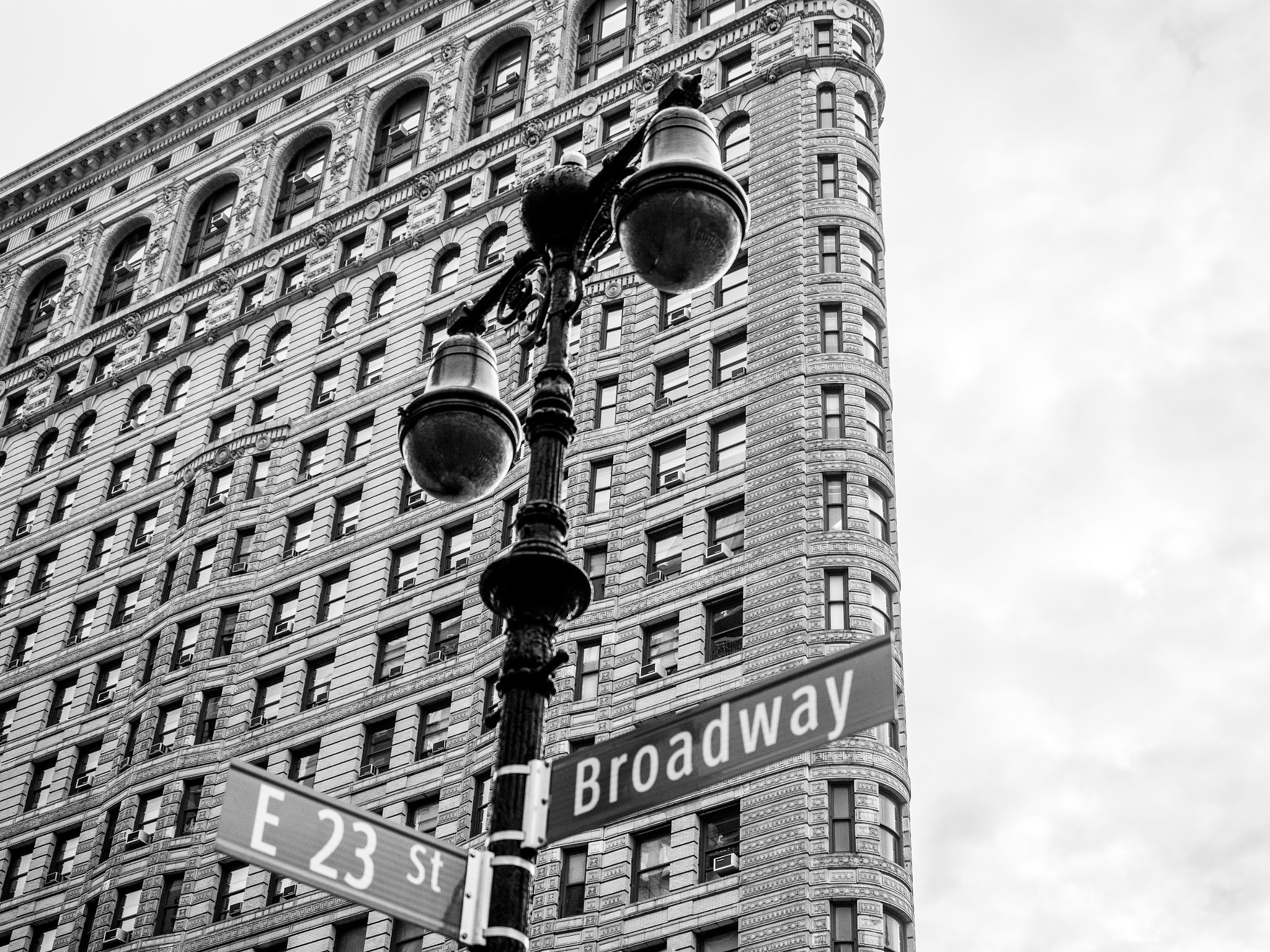 Olympus PEN-F sample photo. Flatiron building new york 2 photography
