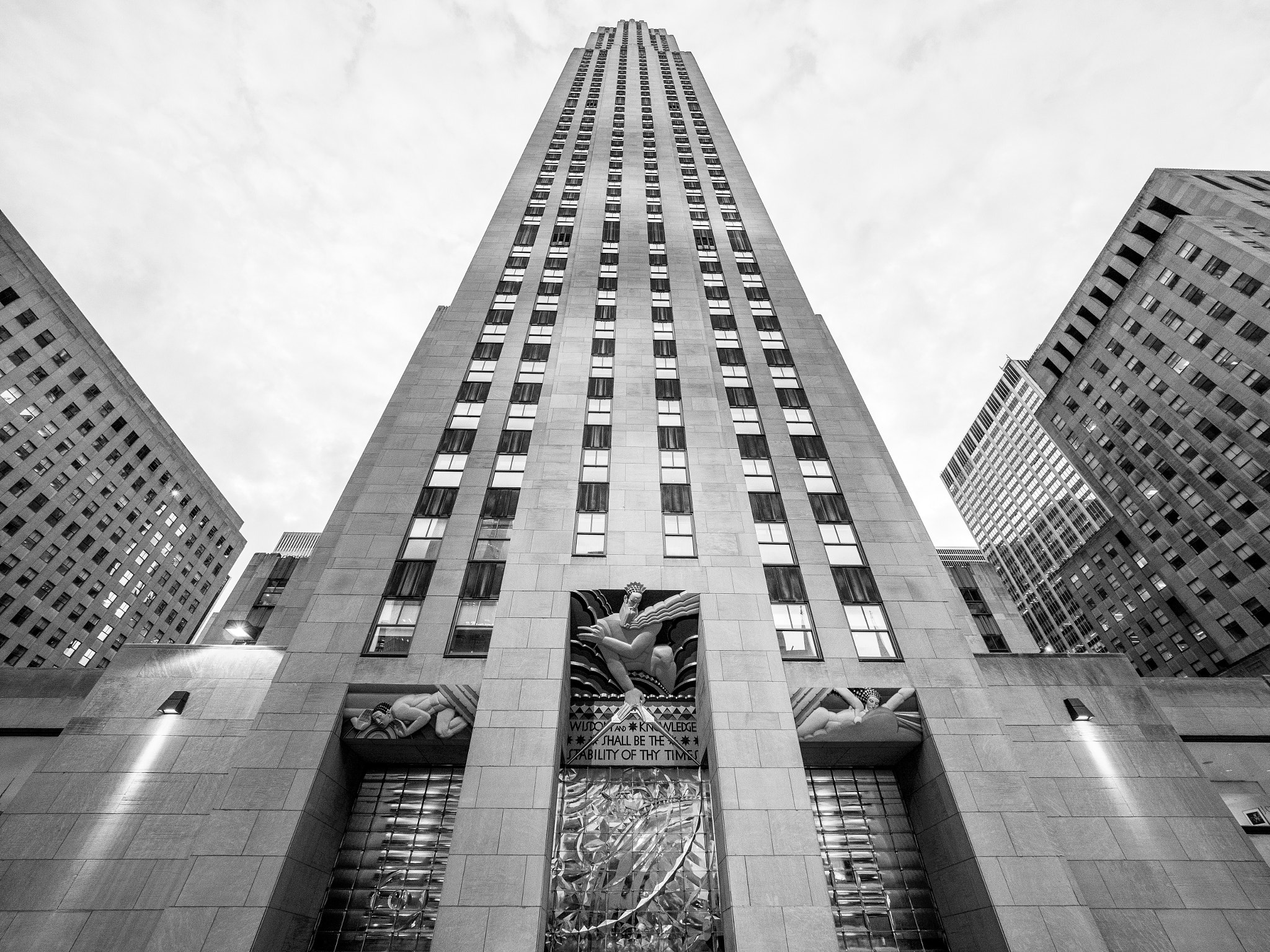 Olympus PEN-F sample photo. Rockefeller center  photography