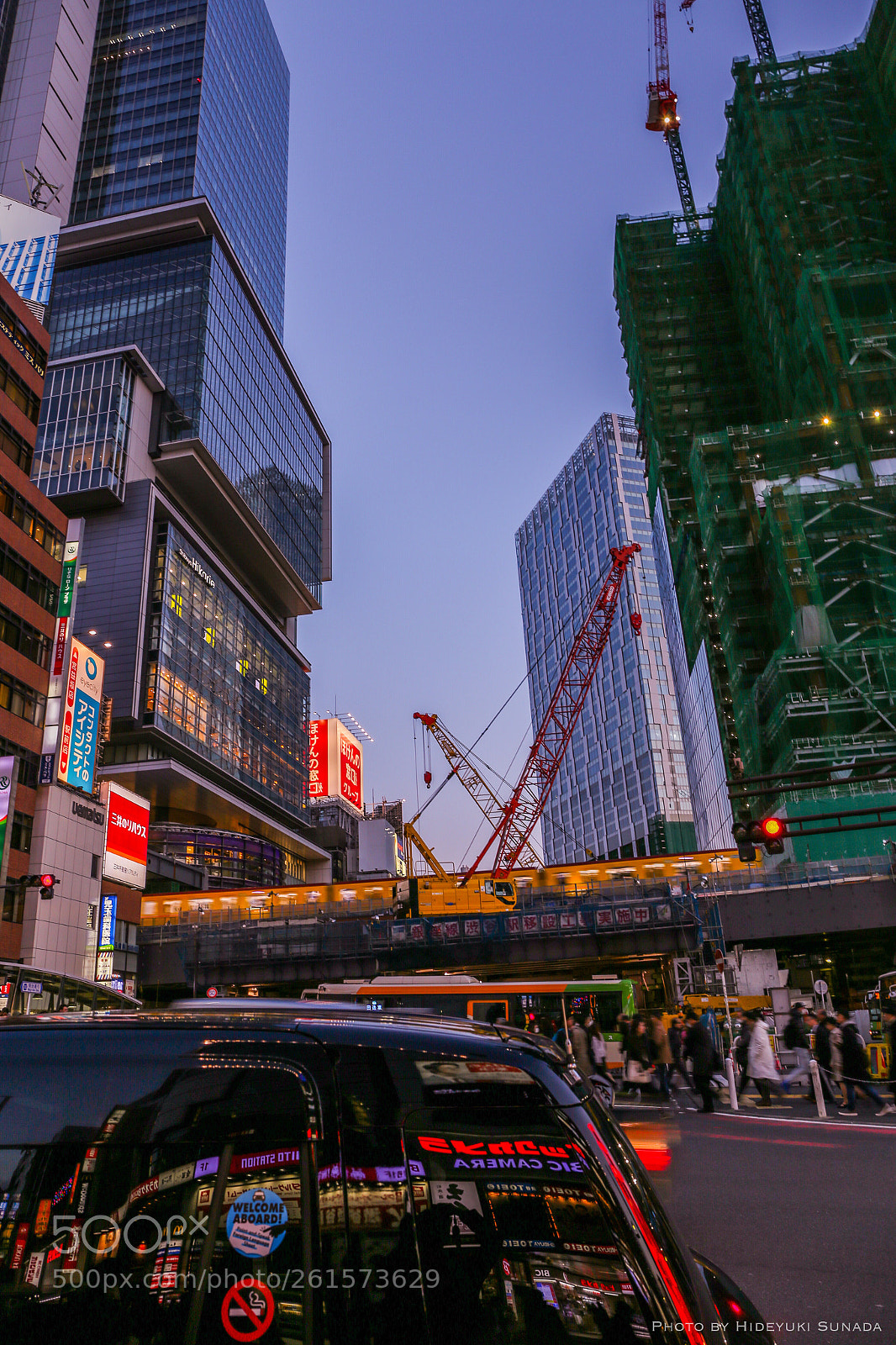 Canon EOS 6D sample photo. Shibuya twilight photography