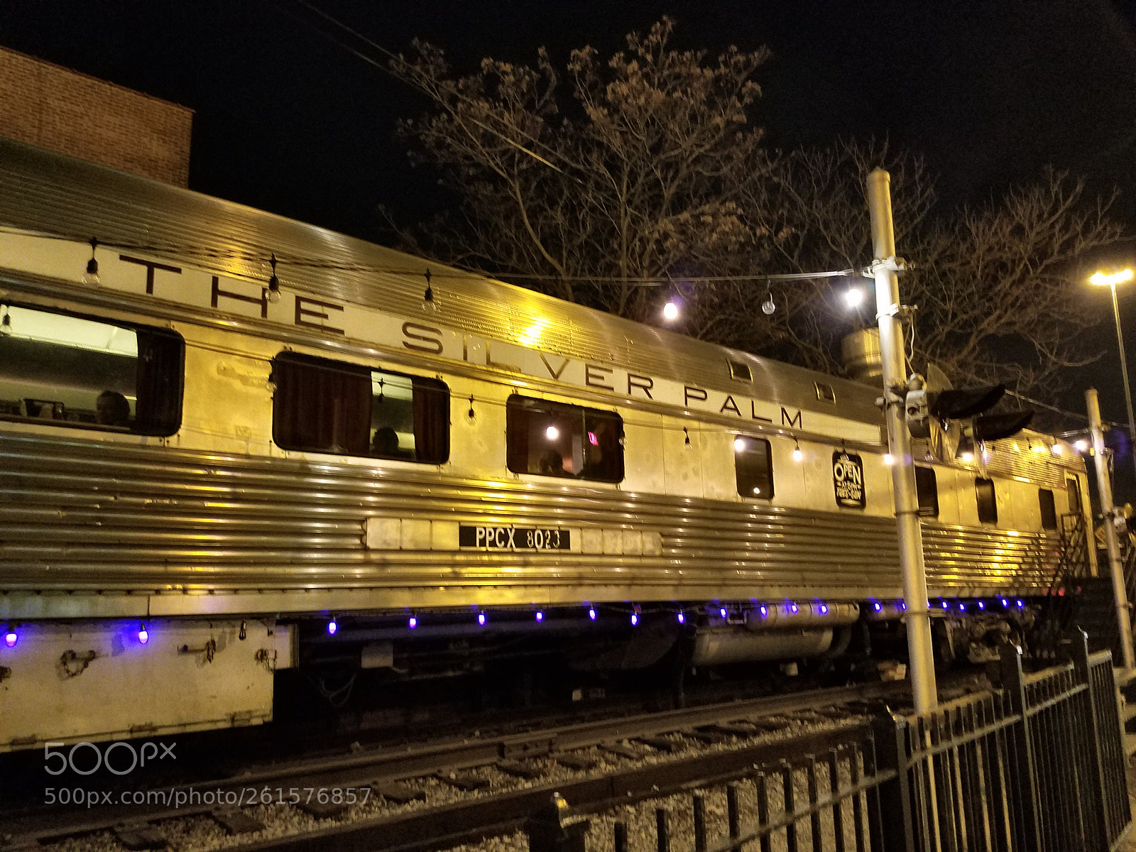 Samsung Galaxy S7 sample photo. Dinner at the train photography