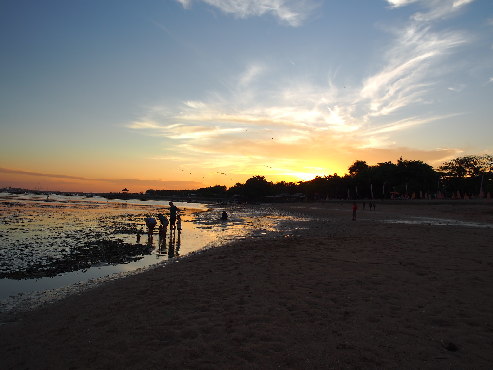 Olympus OM-D E-M5 sample photo. 1er coucher de soleil photography