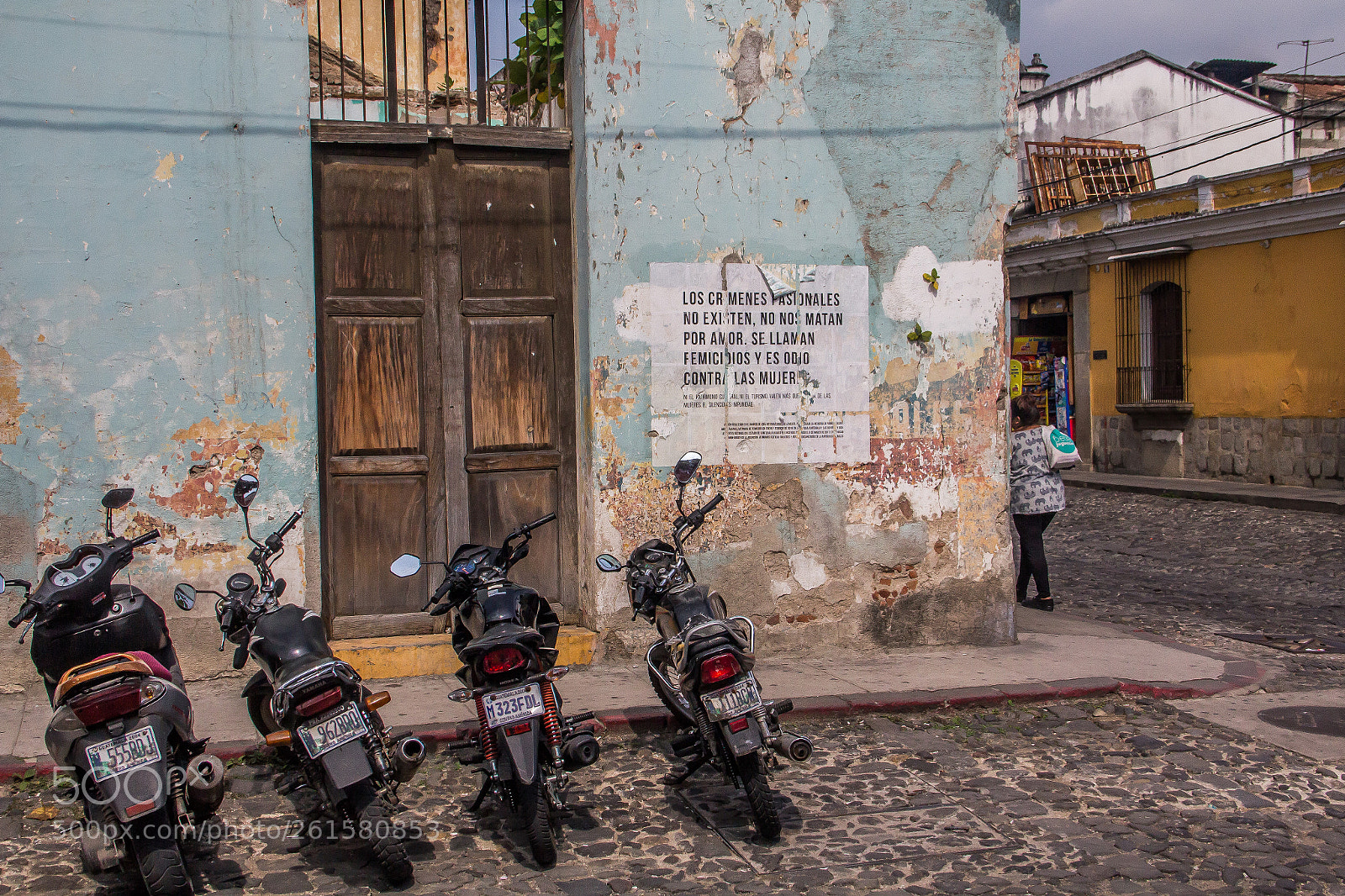 Canon EOS 60D sample photo. Guatemala - femicidios photography