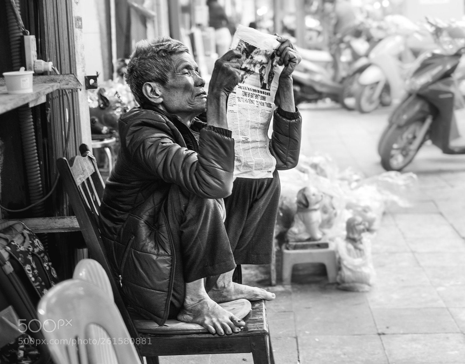 Fujifilm X-T10 sample photo. L'heure des nouvelles photography