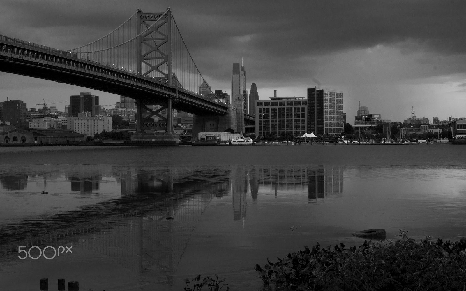 Canon EOS 700D (EOS Rebel T5i / EOS Kiss X7i) sample photo. Sunset at benjamin franklin bridge-philadelphia photography