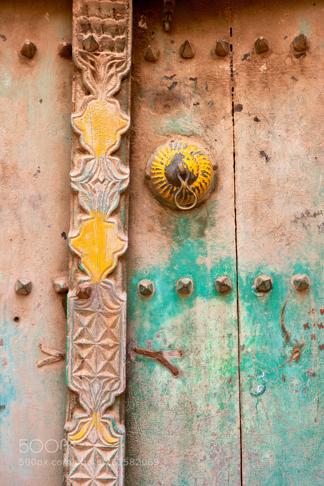 Canon EOS-1Ds Mark II sample photo. Arabian door detail photography
