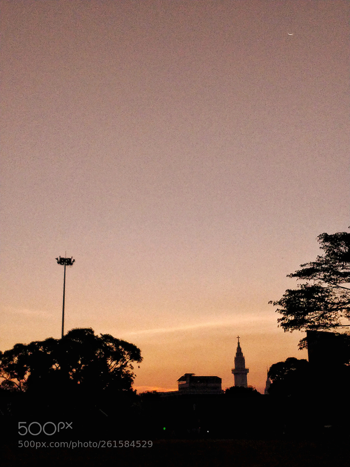 OnePlus 5 sample photo. Evening photography