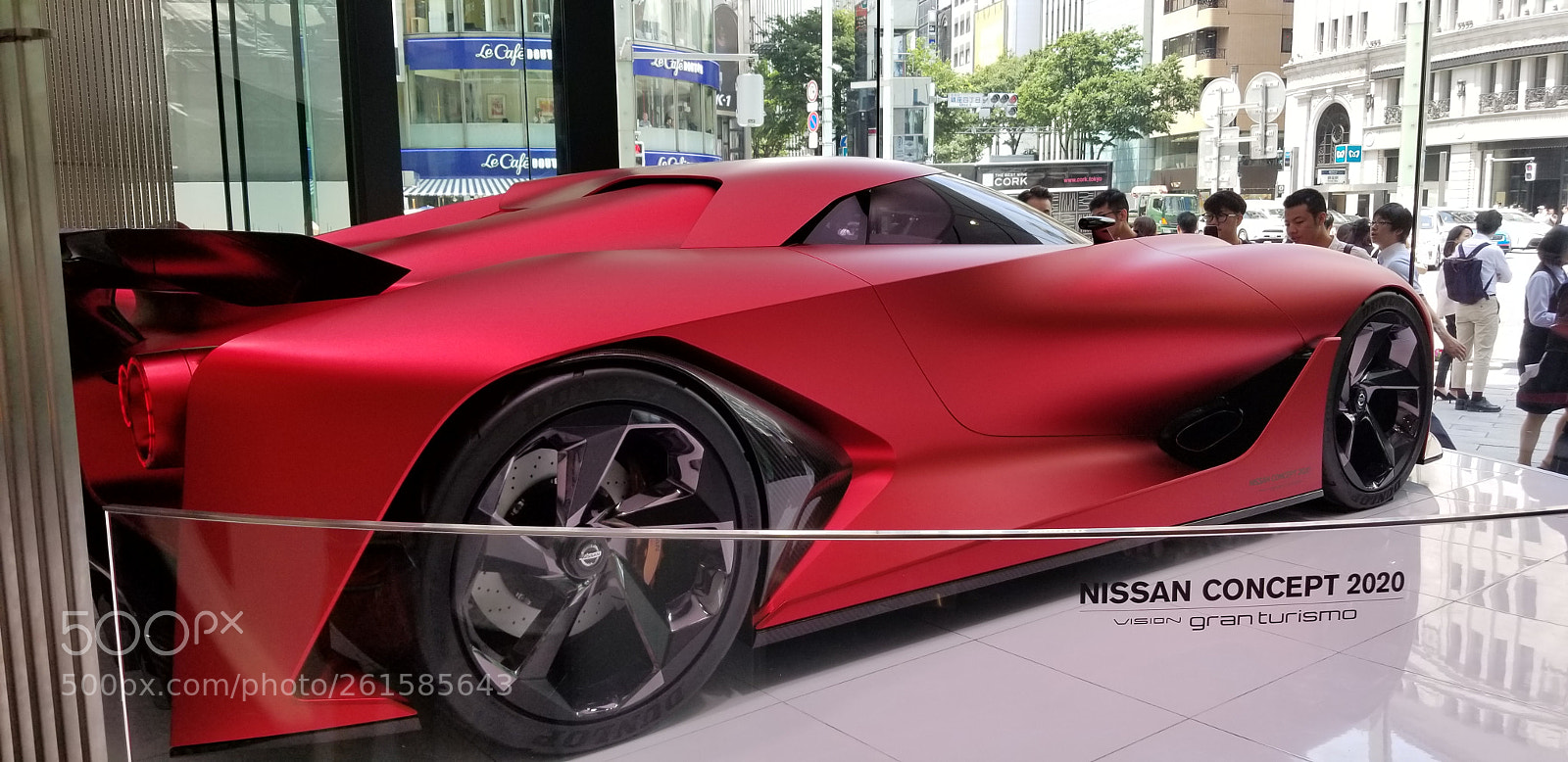 Samsung Galaxy S8 sample photo. Concept car photography
