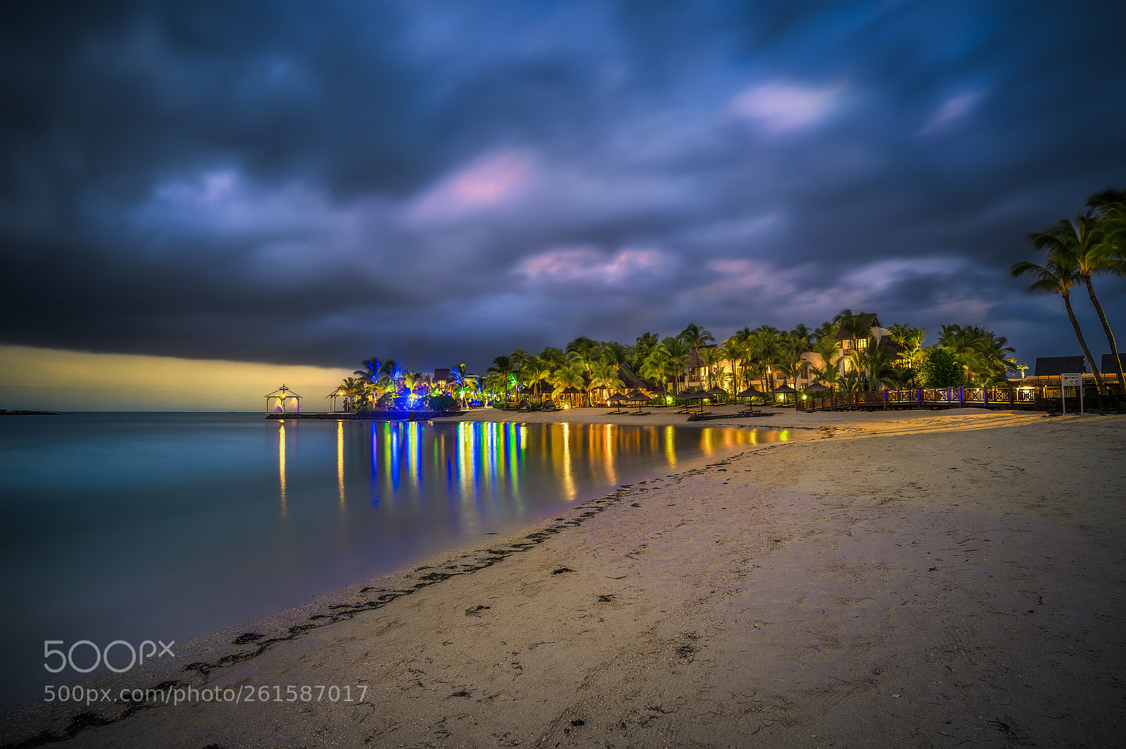 Sony a7 sample photo. Beach sunset photography