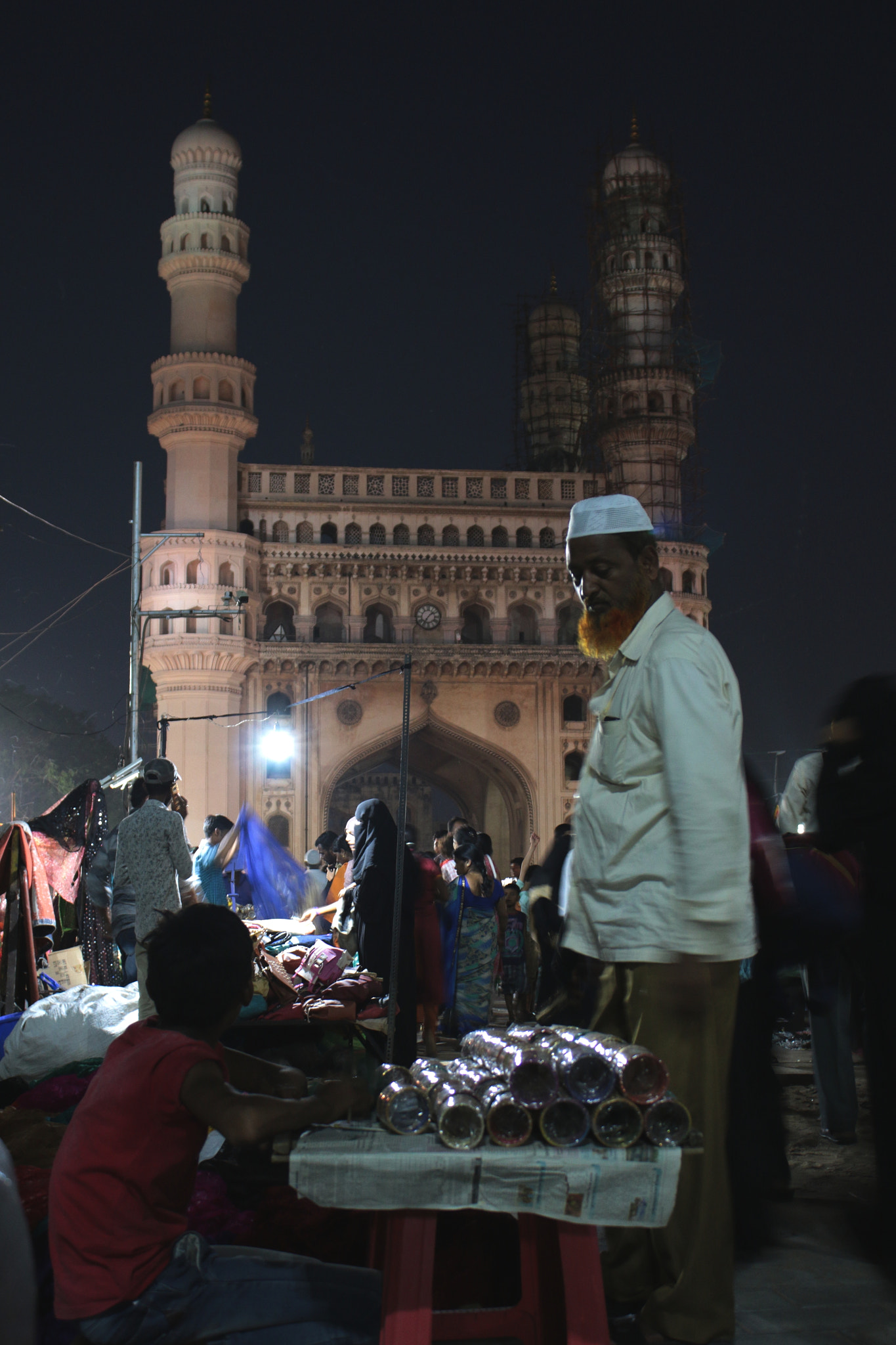 Canon EOS 70D sample photo. Bangles & charminar photography
