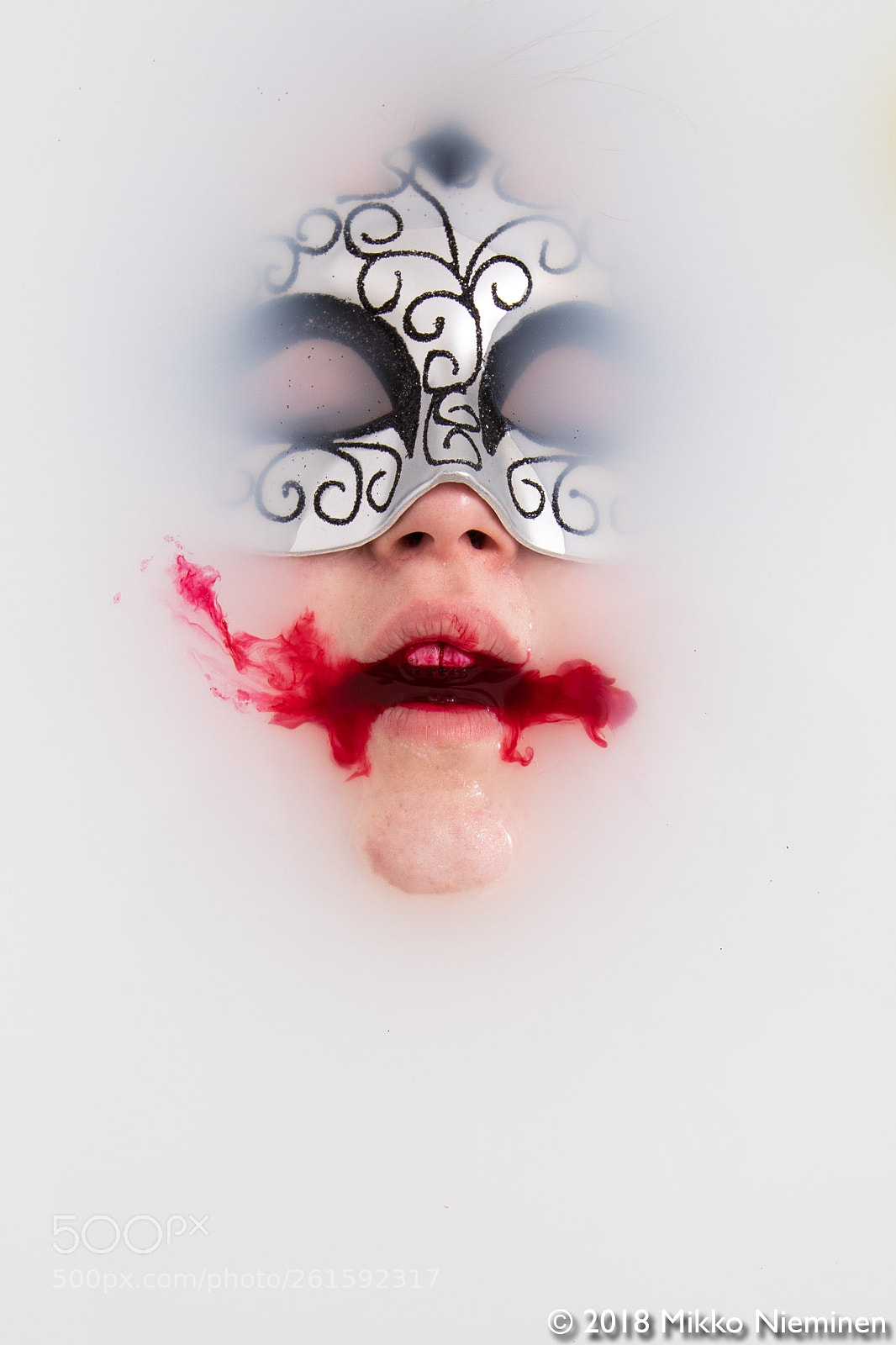 Canon EOS 5D Mark IV sample photo. Smoke photography