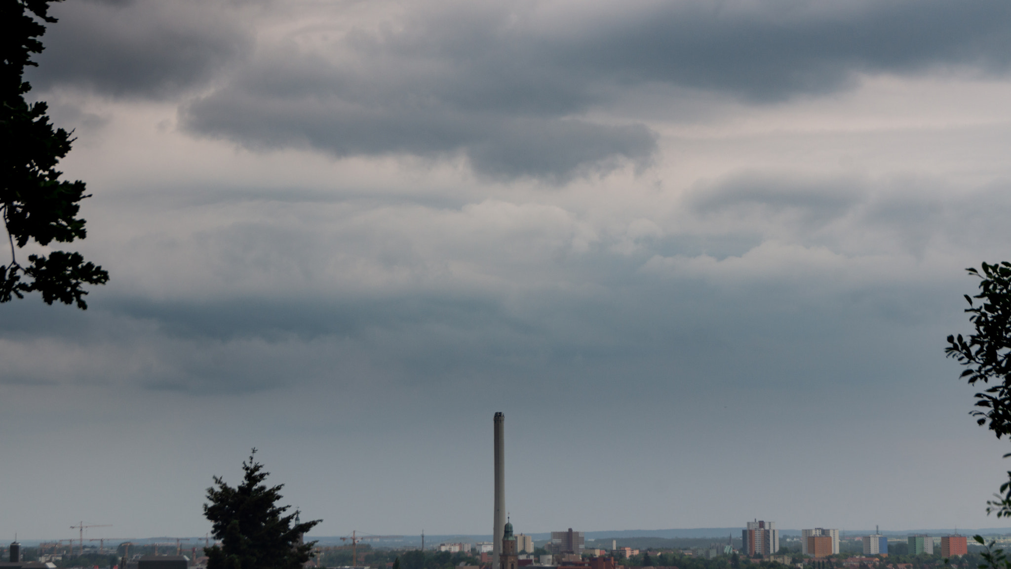 Sony SLT-A65 (SLT-A65V) sample photo. City before the rain photography