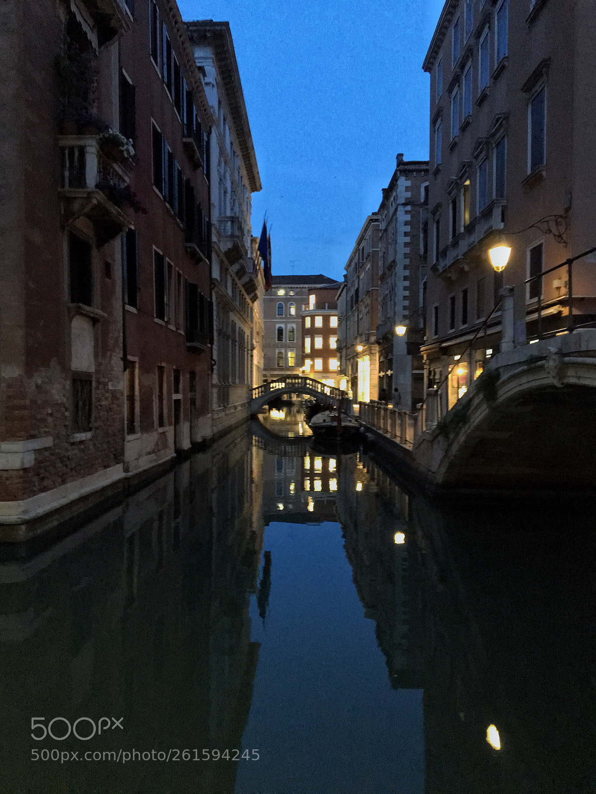 Apple iPhone 6s sample photo. Venice by night photography