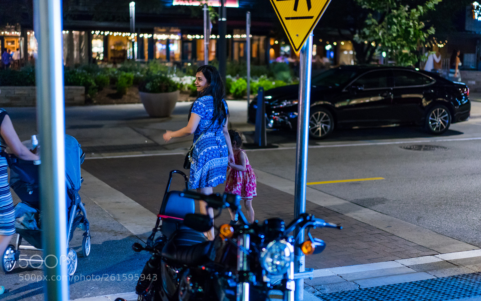 Sony a7 II sample photo. Cross photography